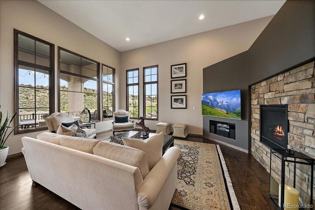 8000 Raphael Lane, Littleton, CO 80125