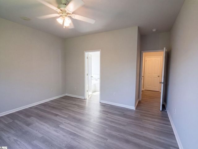 200 Stillwater Court, Simpsonville, SC 29681