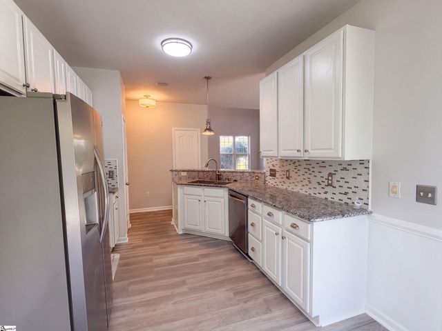 200 Stillwater Court, Simpsonville, SC 29681