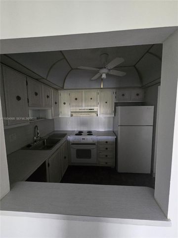 251 S Cypress Rd 138, Pompano Beach, FL 33060