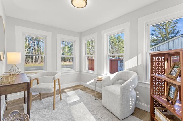 176 Airport Road, Concord, NH 03301