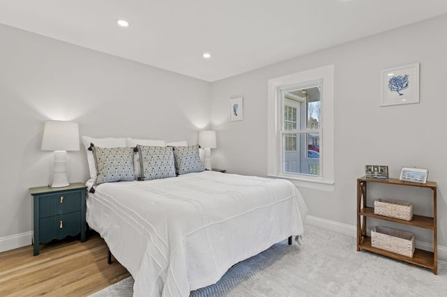 176 Airport Road, Concord, NH 03301