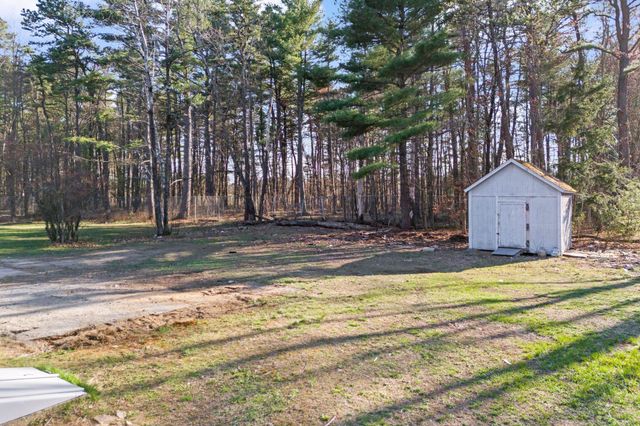 176 Airport Road, Concord, NH 03301