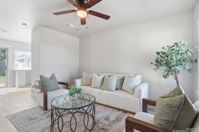 7326 Glen Brk, San Antonio, TX 78239