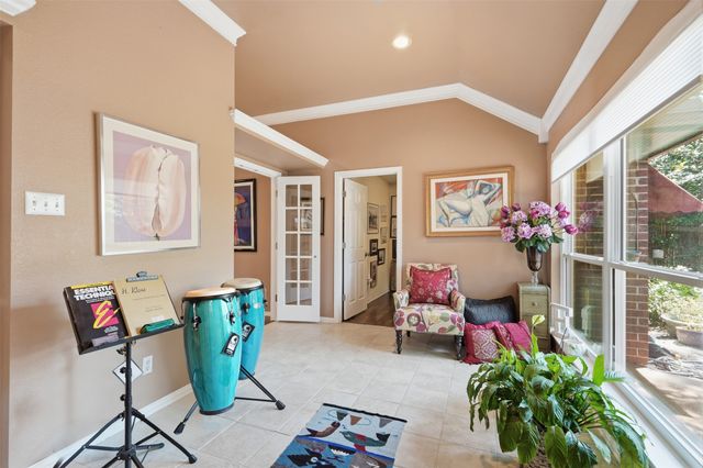 2229 Weatherbee Street, Fort Worth, TX 76110