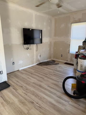 229 N 6th Avenue, Kankakee, IL 60901