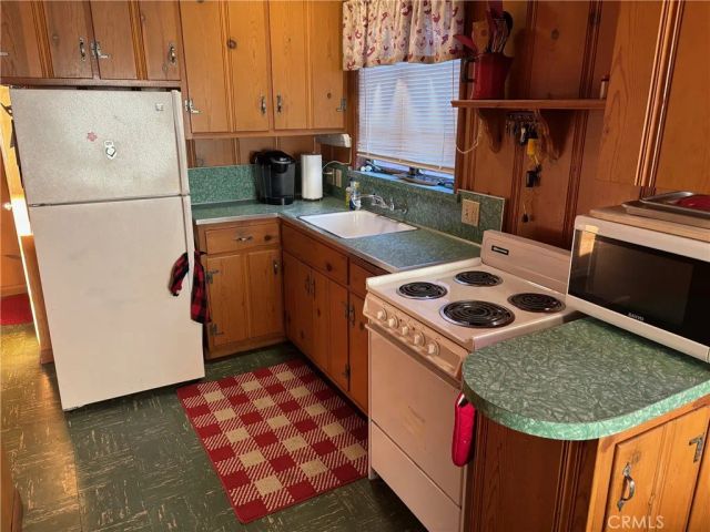 13791 Lakeshore, Clearlake, CA 95422