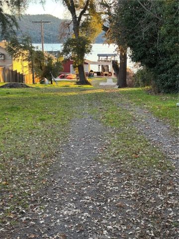 13791 Lakeshore, Clearlake, CA 95422