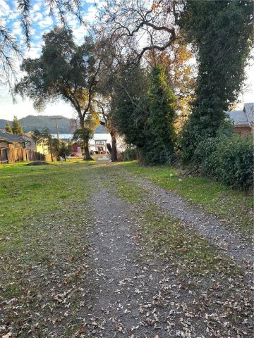 13791 Lakeshore, Clearlake, CA 95422