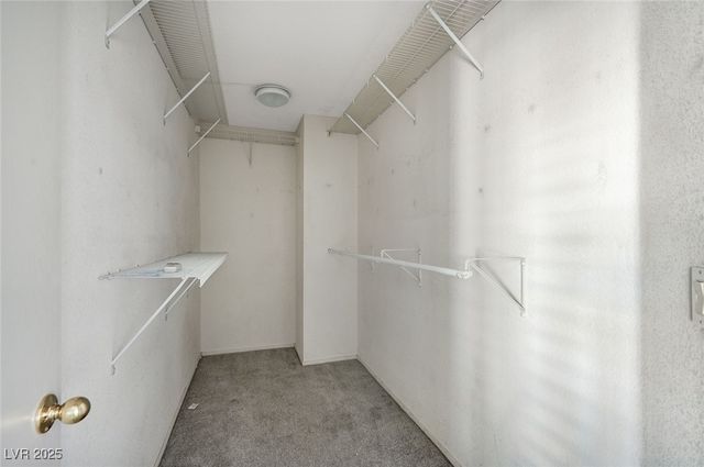 8776 Country View Avenue, Las Vegas, NV 89129