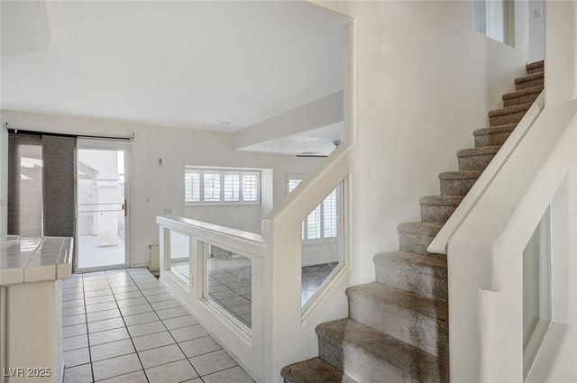 8776 Country View Avenue, Las Vegas, NV 89129