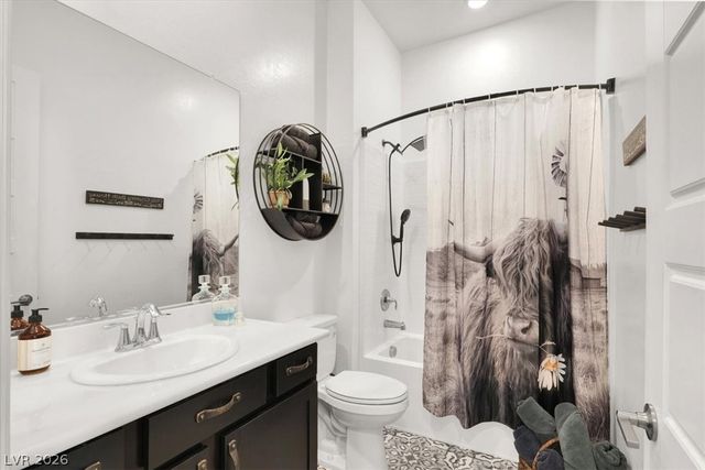 727 Chopin Hills Street, Henderson, NV 89011