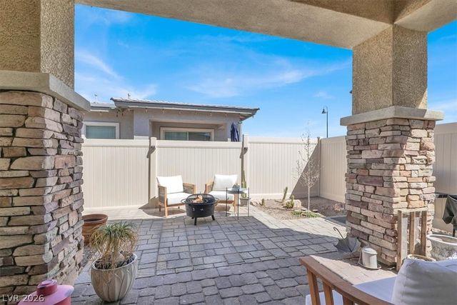 727 Chopin Hills Street, Henderson, NV 89011