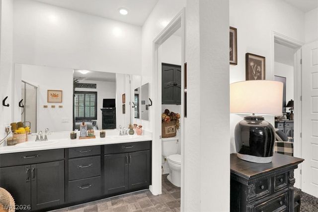 727 Chopin Hills Street, Henderson, NV 89011