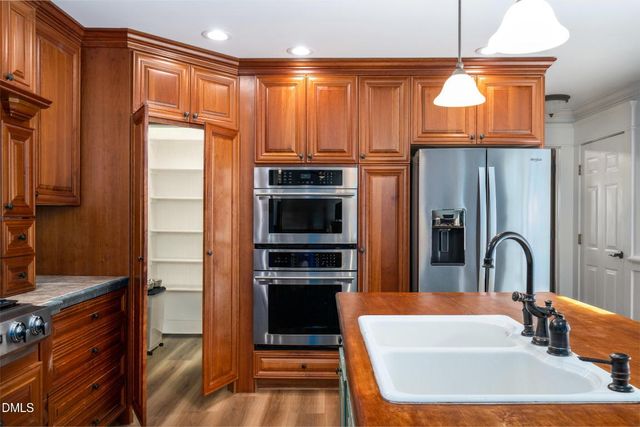 291 Meadow View Drive, Moncure, NC 27559