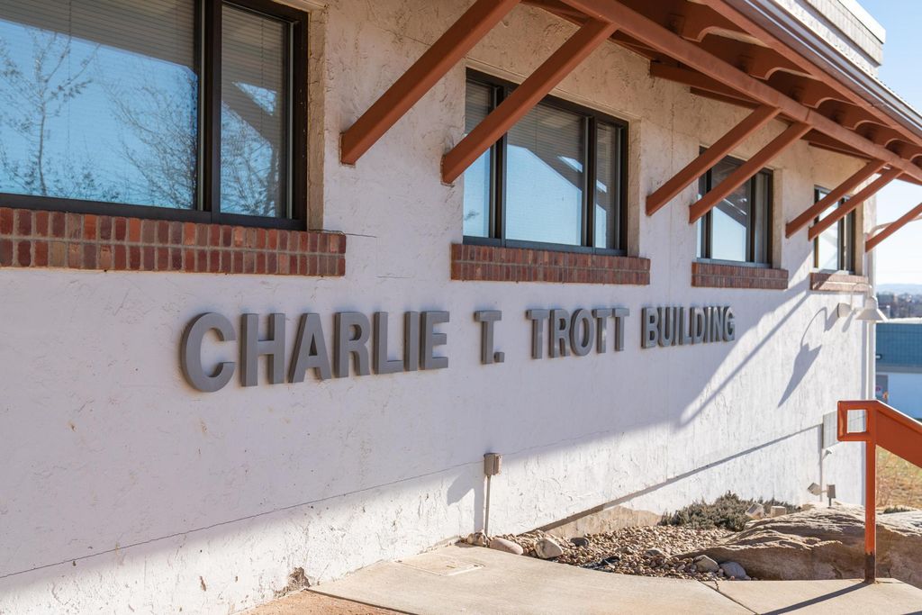 215 Smelter Avenue NE, Great Falls, MT 59404 photo 3