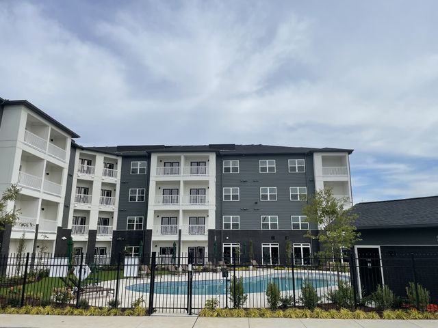 1540 Lebanon Pike Unit 406, Nashville, TN 37210