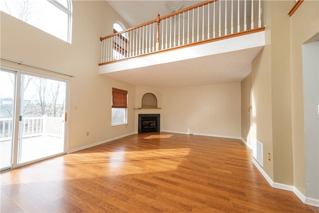 106 Sandy Brae DR, North Strabane, PA 15317