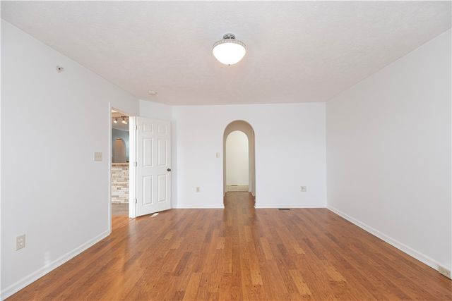 106 Sandy Brae DR, North Strabane, PA 15317