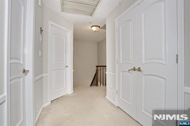29 Fox Hollow Road, Ramsey, NJ 07446
