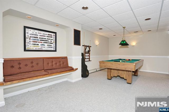 29 Fox Hollow Road, Ramsey, NJ 07446