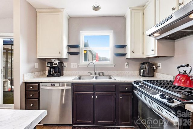 10109 Baxter Caldwell Drive, Charlotte, NC 28213