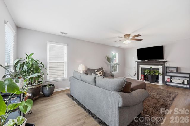 10109 Baxter Caldwell Drive, Charlotte, NC 28213