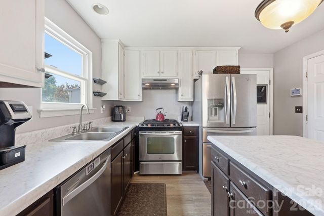 10109 Baxter Caldwell Drive, Charlotte, NC 28213