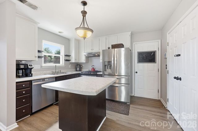 10109 Baxter Caldwell Drive, Charlotte, NC 28213