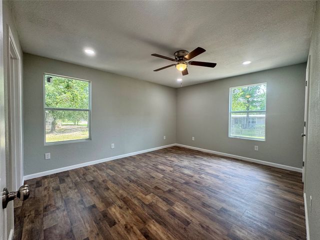 151 Pawnee Trail, Mabank, TX 75156