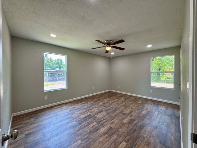 151 Pawnee Trail, Mabank, TX 75156