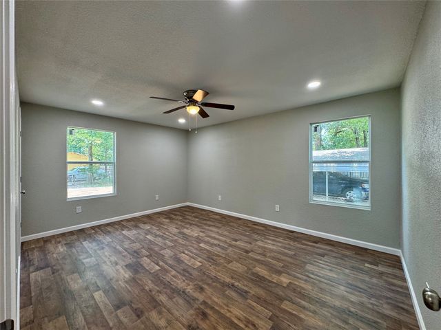 151 Pawnee Trail, Mabank, TX 75156
