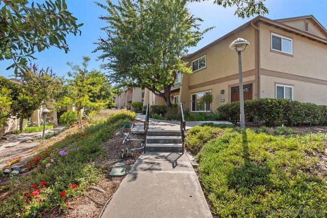 5800 Lake Murray Blvd 83, La Mesa, CA 91942