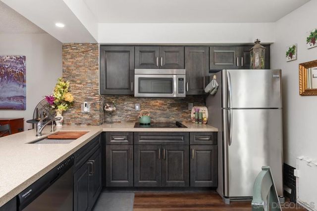 5800 Lake Murray Blvd 83, La Mesa, CA 91942