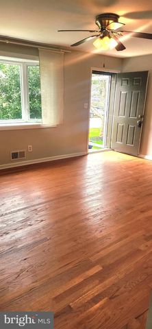 227 BOND AVE, Reisterstown, MD 21136