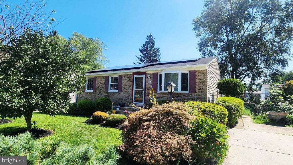 227 BOND AVE, Reisterstown, MD 21136