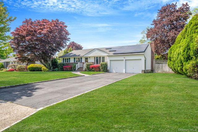 6 Cherrywood Drive, East Northport, NY 11731