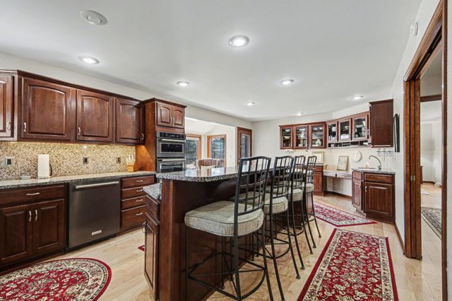 9480 Prairie Drive SE, Alto, MI 49302