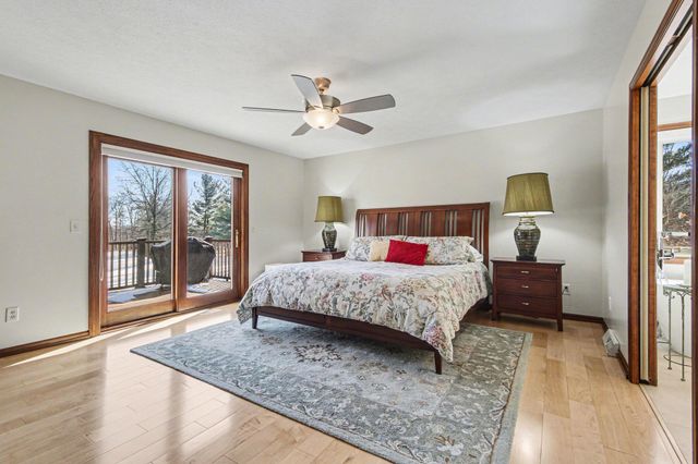 9480 Prairie Drive SE, Alto, MI 49302