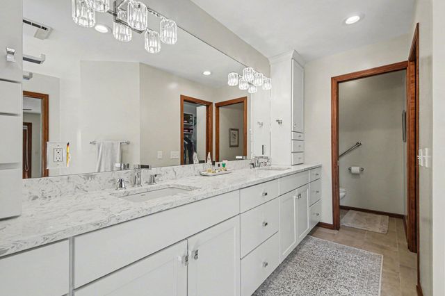 9480 Prairie Drive SE, Alto, MI 49302