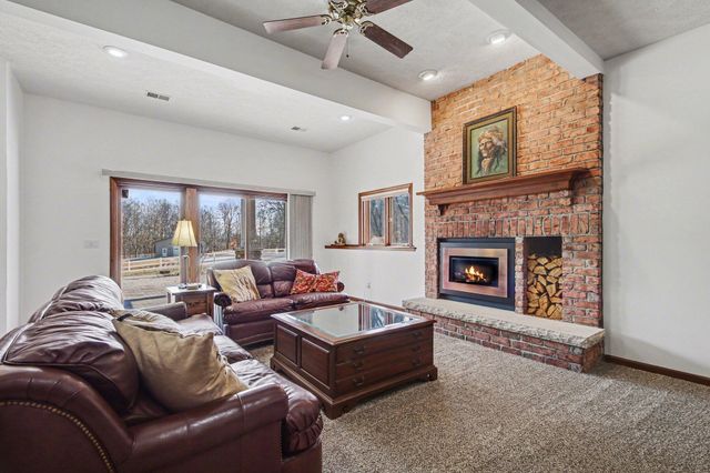 9480 Prairie Drive SE, Alto, MI 49302