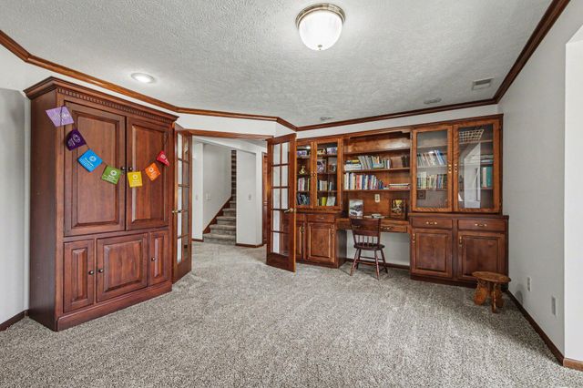 9480 Prairie Drive SE, Alto, MI 49302