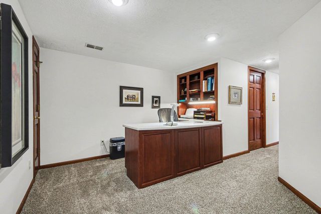 9480 Prairie Drive SE, Alto, MI 49302