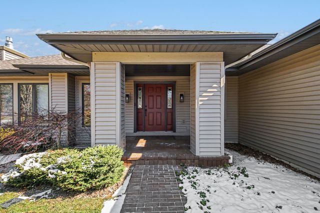 9480 Prairie Drive SE, Alto, MI 49302