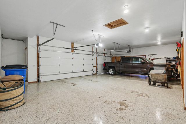 9480 Prairie Drive SE, Alto, MI 49302