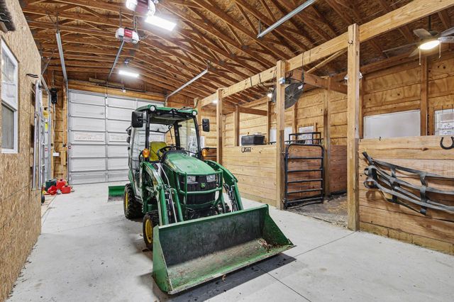 9480 Prairie Drive SE, Alto, MI 49302