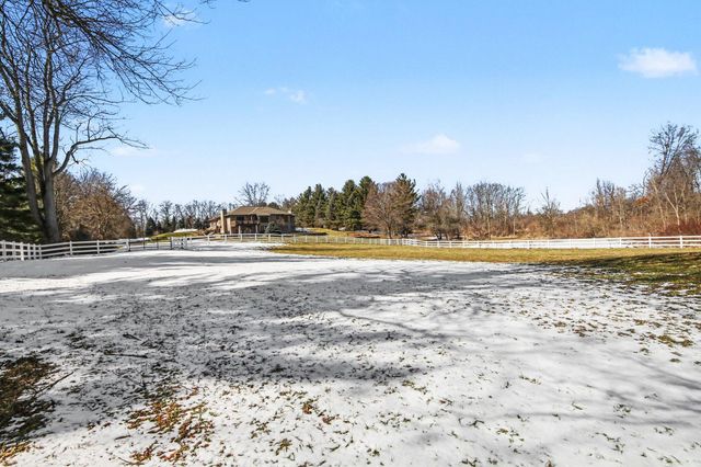 9480 Prairie Drive SE, Alto, MI 49302