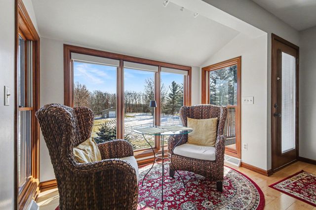 9480 Prairie Drive SE, Alto, MI 49302