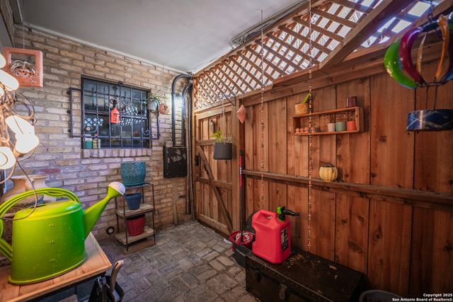 222 W Craig Pl Apt D, San Antonio, TX 78212