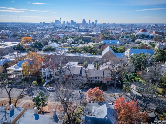 222 W Craig Pl Apt D, San Antonio, TX 78212